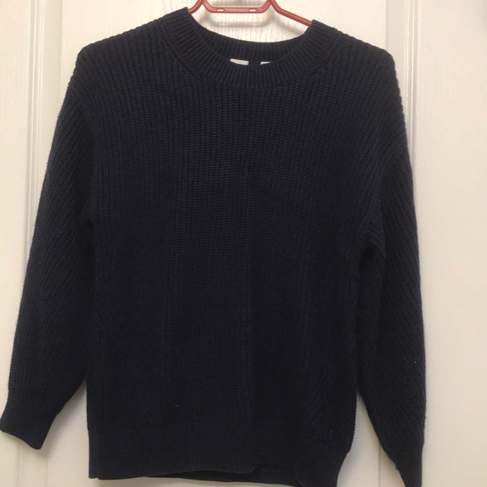 Dark blue GAP sweater